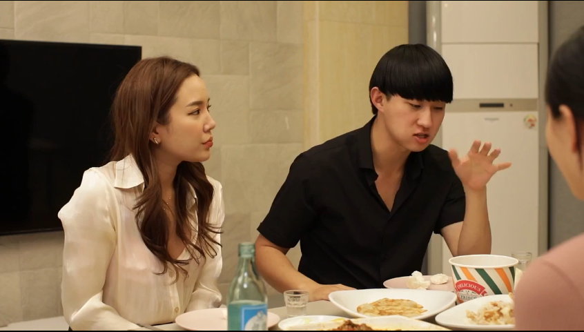 韩国电影《我是新婚你再婚/나는신혼너는재혼.2021》高清韩语bt磁力在线播放的图片 第3张 韩国电影《我是新婚你再婚/나는신혼너는재혼.2021》高清韩语bt磁力在线播放 第3张